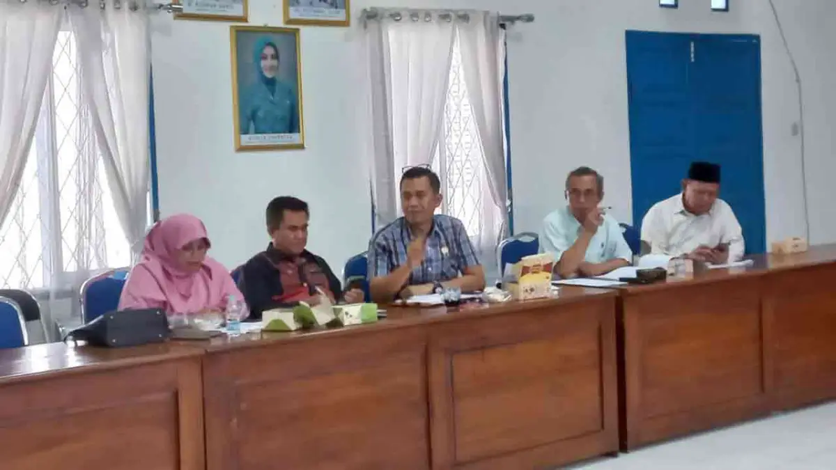Komisi IV DPRD Kabupaten Sukabumi dalam pembahasan Raperda Sistem Kesehatan Daerah | Foto : ist